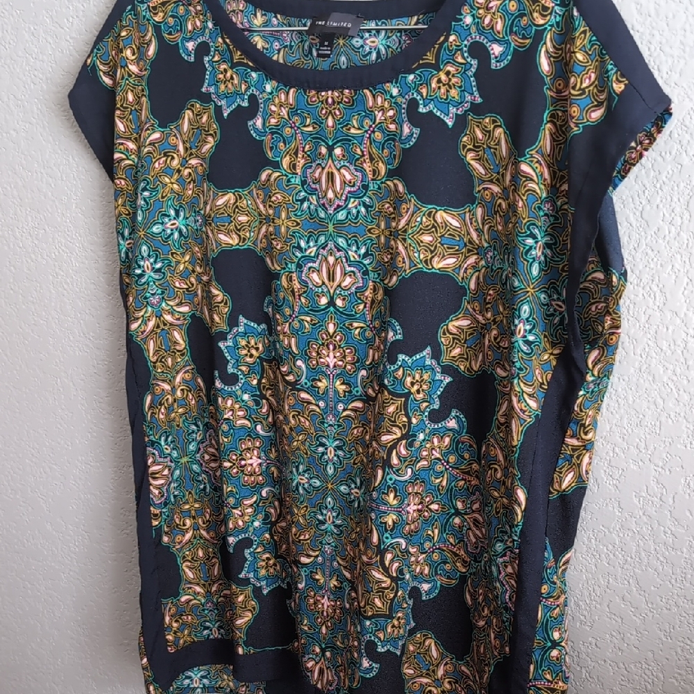 Limited Navy Floral Kaleidescope Cap Sleeve Top